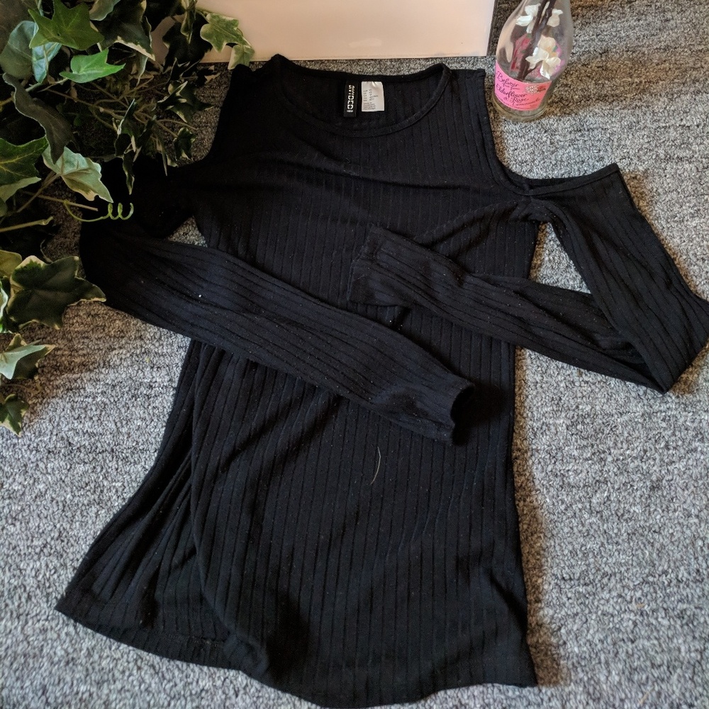 Black Cold Shoulder Divided Long Sleeve Top